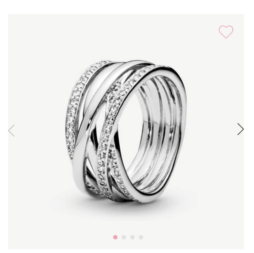 PANDORA Sparkling Lines Ring